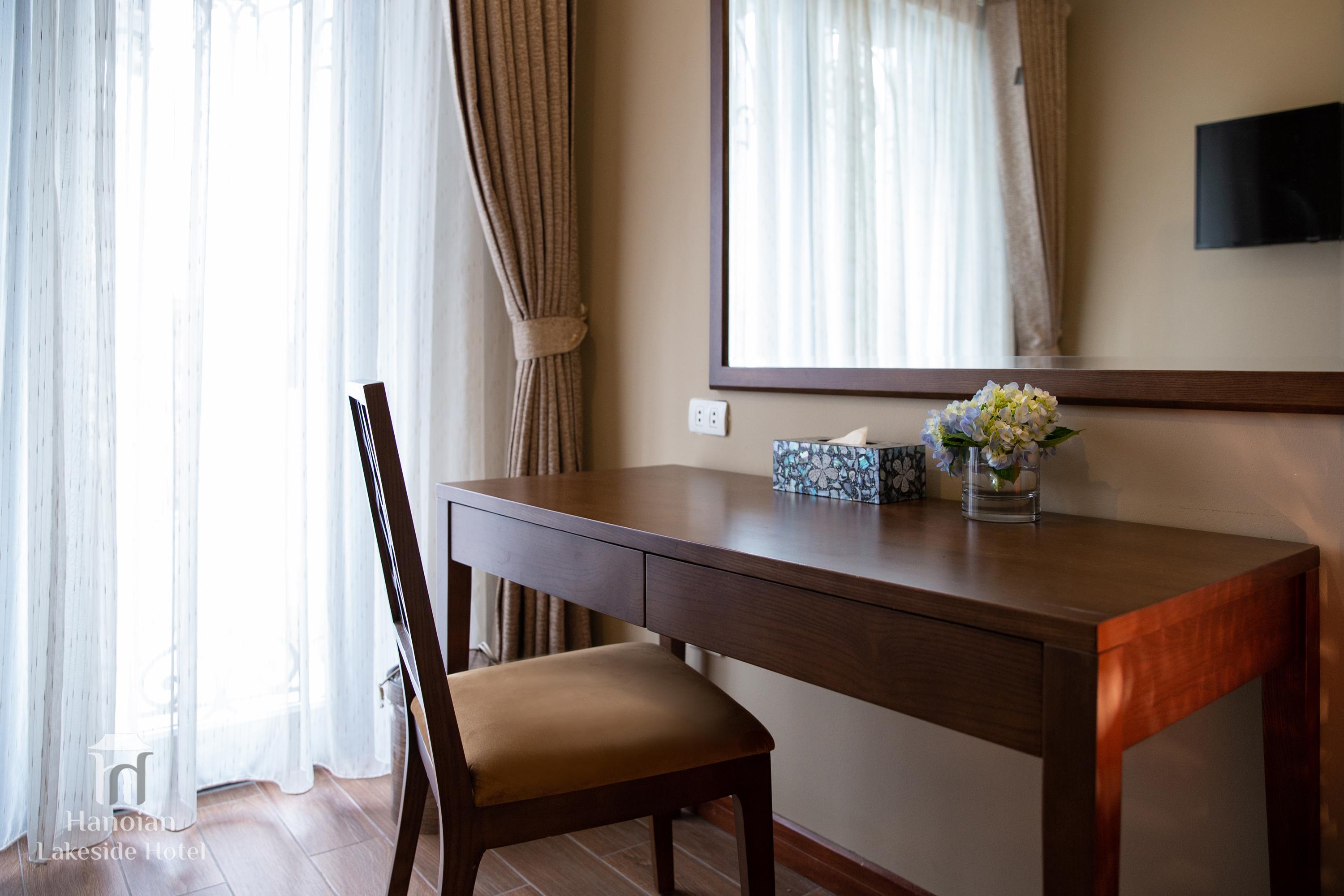 Hotel Lakeside Premium & Travel